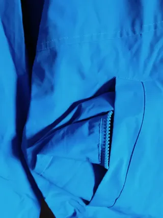 Chaqueta tipo chubasquero Polar azul