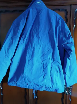 Chaqueta tipo chubasquero Polar azul