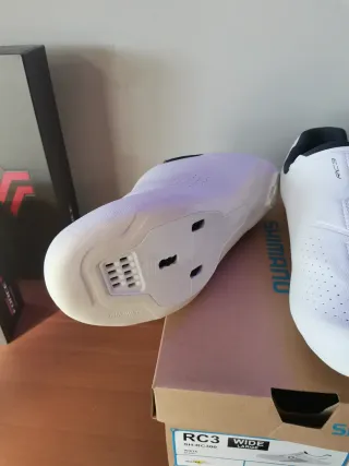 Zapatillas Shimano RC3 Talla 42 Wide