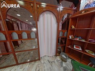 Local comercial en venta en Andújar