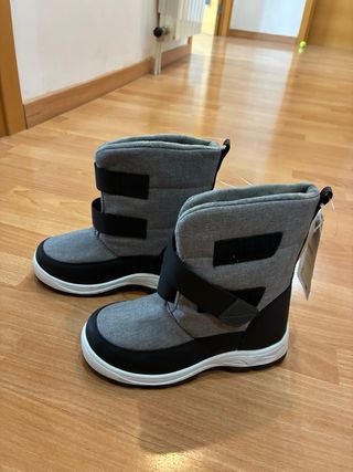 Botas de nieve grises talla 36. nuevas con etiquet