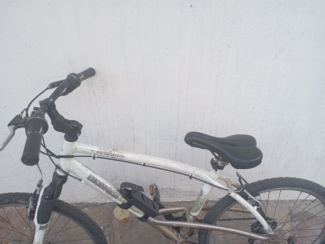 Bicicleta Decathlon Blanca