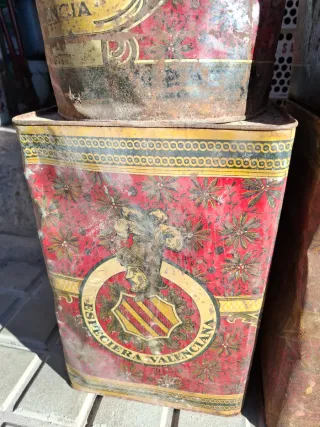 Lata antigua coleccionismo