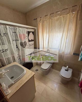 Casa adosada en venta en Martos