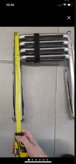 Escalera telescópica para barco