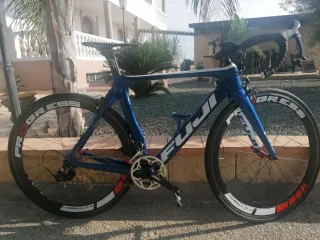 Bicicleta de carretera Fuji