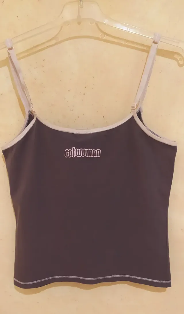 Camiseta con estampado de gato