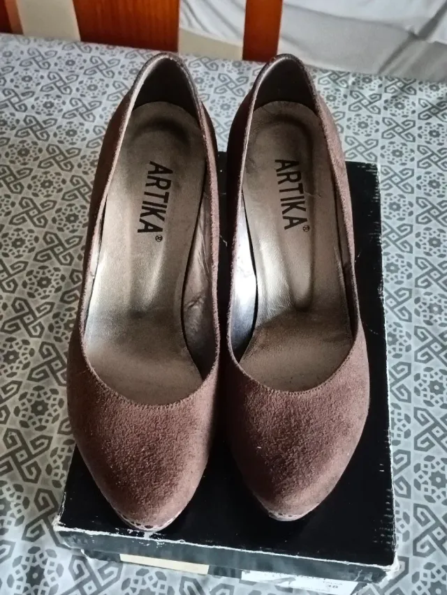 Tacchi Marroni Taglia 38