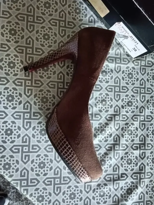 Tacchi Marroni Taglia 38