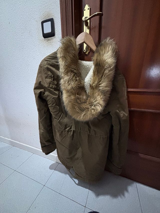Chaqueta Parka Verde con Forro