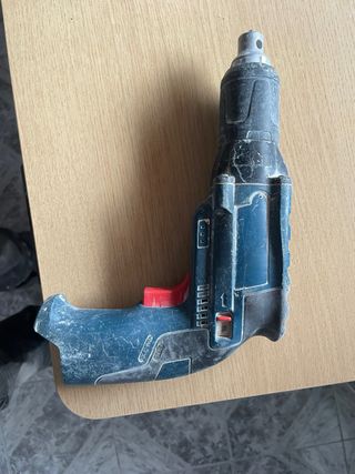 Atornilladora Bosch GTB 12V-11 (sin batería)