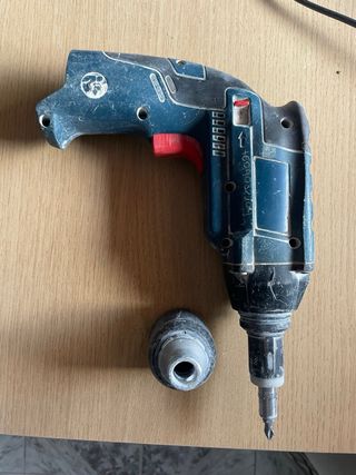 Atornilladora Bosch GTB 12V-11 (sin batería)
