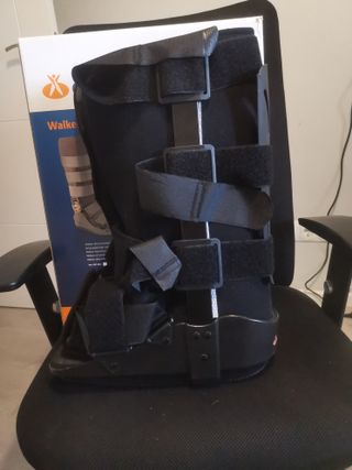 Bota ortopédica wolker para cuidado post operación