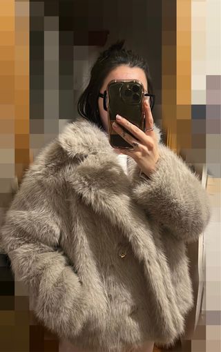 Chaqueta de pelo gris