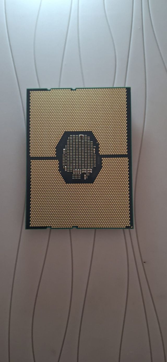 CPU Intel Xeon Silver 4114 2.2-3.0GHz 10n 20h