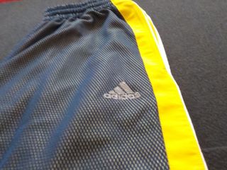 Pantalón chándal Adidas vintage gris y amarillo