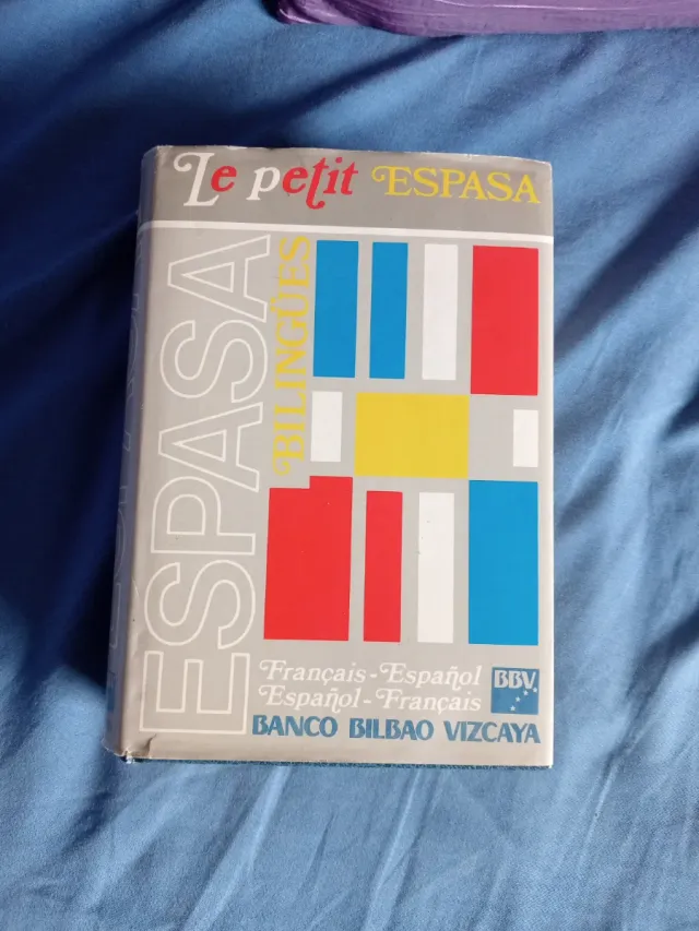 Le petit Espasa Francais -Español Diccionario