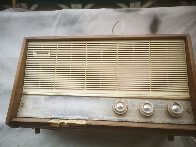 Radio Philips B4E25A Vintage