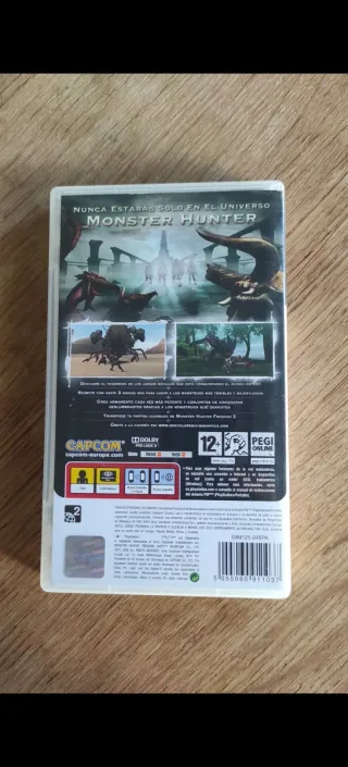 Monster Hunter Freedom Unite versione PSP in spagnolo