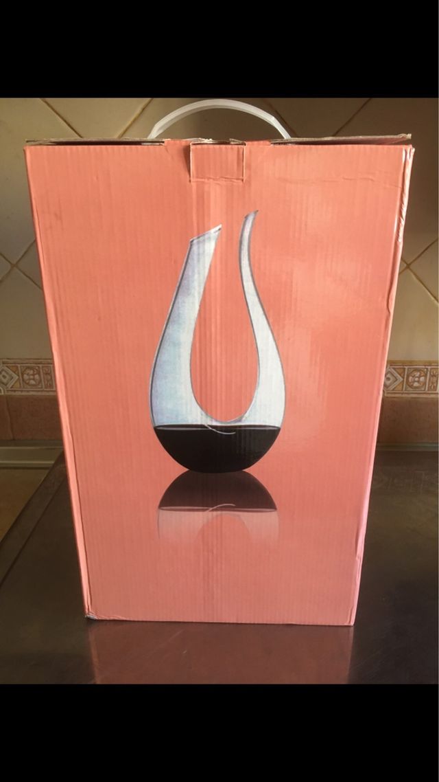 Caja Vacía Decantador Vino