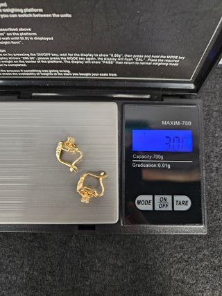 Pendientes Oro 18K Flor 3gr 1.5cm