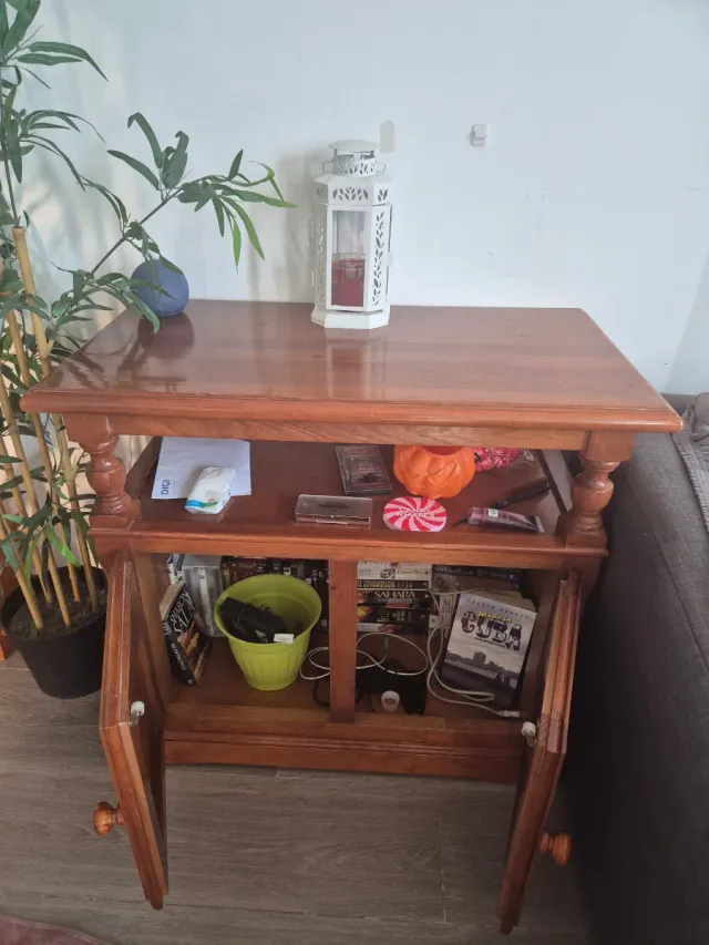 Mesa de madera para TV