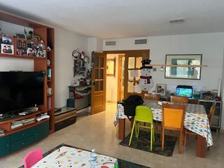 Piso en venta en Mercado en Alicante