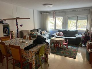 Piso en venta en Mercado en Alicante