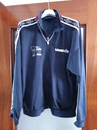 Chaqueta deportiva Umbro azul