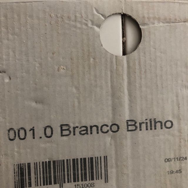 Azulejo blanco (4 m2) y verde (2 m2) 10x20 cm