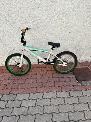 Bicicleta BMX CONOR con rotor