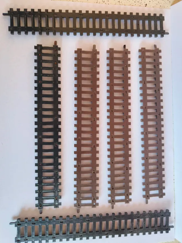 Binari ferroviari modello HO per modellini