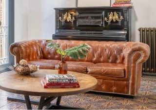 Divano letto Chesterfield 3 posti in pelle marrone