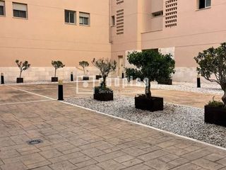 Piso en alquiler en Teatinos en Málaga