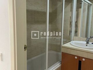 Piso en alquiler en Teatinos en Málaga