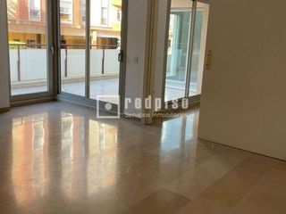 Piso en alquiler en Teatinos en Málaga