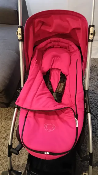 Bugaboo Bee Rosa con capota de verano  e invierno