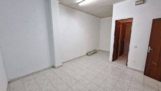Local comercial en venta en El Ejido - Santa Ana en León