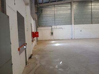 Nave industrial en venta en Cabanillas del Campo