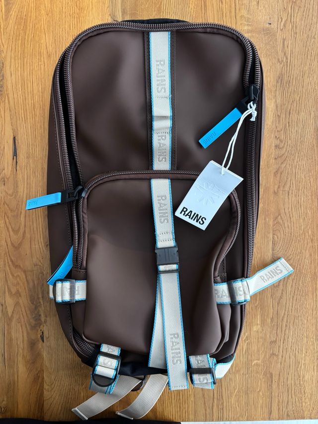 Mochila Rains Marrón y Azul