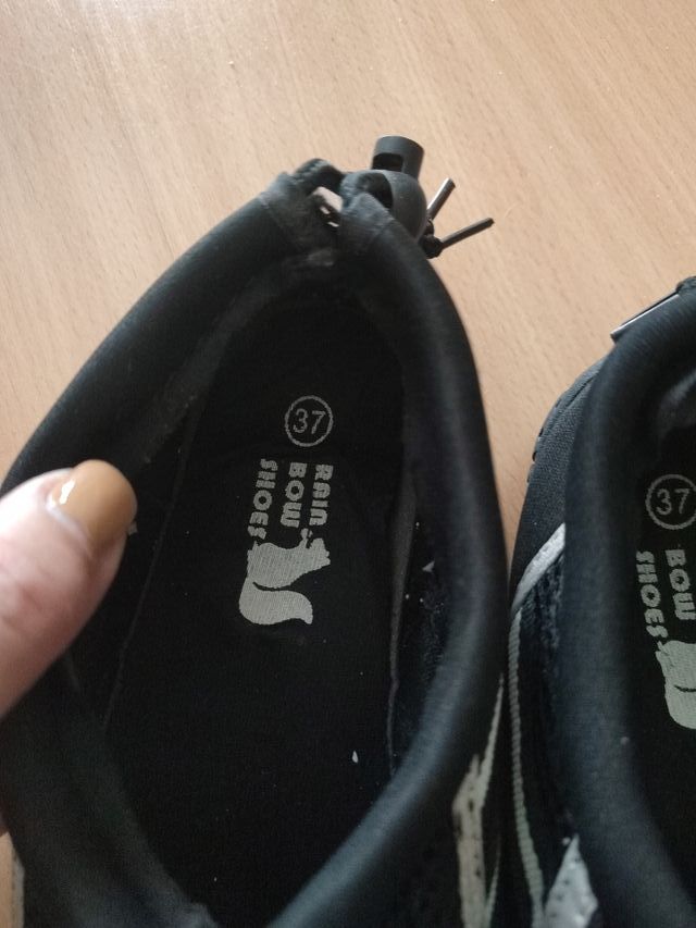 Zapatillas de neopreno talla 37