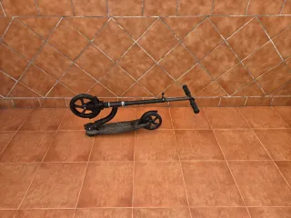 Patinete plegable negro