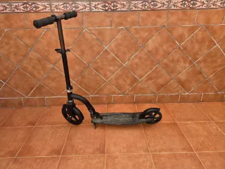 Patinete plegable negro