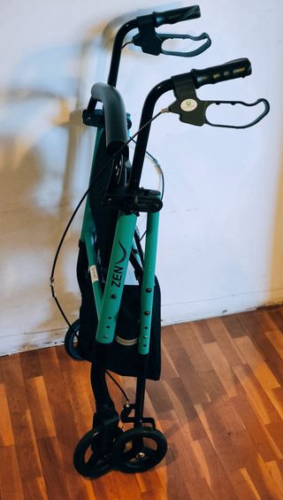 Andador Ayudas Dinámicas ZEN con ruedas