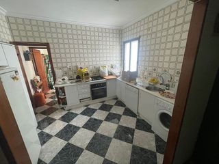 Piso en venta en Los Remedios en Sevilla