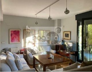 Piso en alquiler en Pedro Salvador - Las Palmeritas en Sevilla