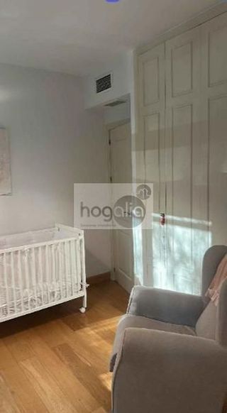 Piso en alquiler en Pedro Salvador - Las Palmeritas en Sevilla