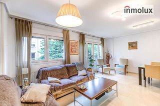 Piso en alquiler en Mercado en Alicante