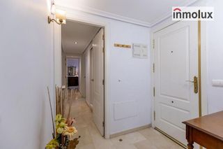 Piso en alquiler en Mercado en Alicante