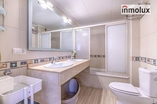 Piso en alquiler en Mercado en Alicante